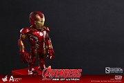 Avengers Age of Ultron Figurka s kývací hlavou Hulkbuster a bojem poničený Iron Man