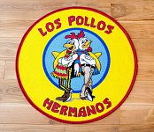 Breaking Bad koberec Los Pollos Hermanos 90 x 90 cm