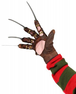 A Nightmare On Elm Street 3 Replica 1/1 Freddy´s Glove --- DAMAGED PACKAGING