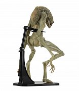 Alien Resurrection Deluxe Action Figure Newborn 28 cm