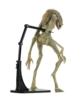 Alien Resurrection Deluxe Action Figure Newborn 28 cm