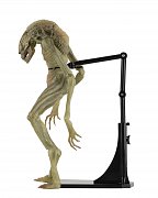 Alien Resurrection Deluxe Action Figure Newborn 28 cm