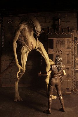 Alien Resurrection Deluxe Action Figure Newborn 28 cm