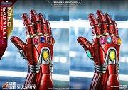 Avengers: Endgame Life-Size Masterpiece Replica 1/1 Nano Gauntlet 52 cm