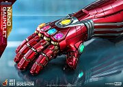 Avengers: Endgame Life-Size Masterpiece Replica 1/1 Nano Gauntlet 52 cm