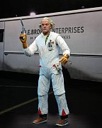 Sběratelská akční figurka Back to the Future Ultimate Doc Brown (1985) 18 cm
