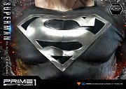 Batman Hush Statue 1/3 Superman Black Verze 106 cm