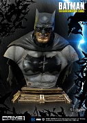 Batman The Dark Knight Returns Premium busta Batman 27 cm