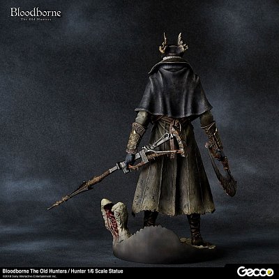 Bloodborne The Old Hunters PVC Statue 1/6 Hunter 32 cm