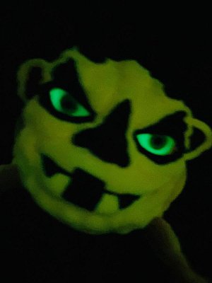 Boglins Hand Puppet Dark Lord Blobkin (Glow In The Dark)