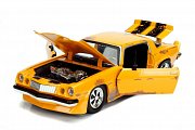 Bumblebee Diecast Model 1/24 1977 Chevrolet Camaro
