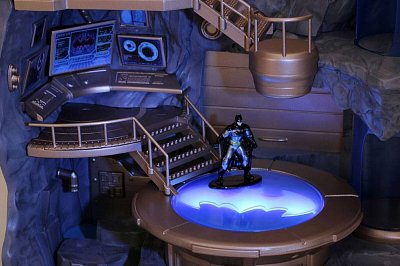 DC Comics Nano Metalfigs Nano Scene Batcave