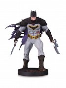 DC Designer Series Mini socha kovového Batmana od Capulla 16 cm