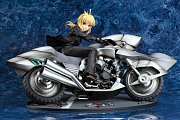Fate/Zero Statue 1/8 Saber & Saber Motored Cuirassier 16 cm
