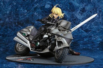 Fate/Zero Statue 1/8 Saber & Saber Motored Cuirassier 16 cm