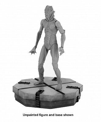 Guillermo del Toro Signature Collection Action Figure Amphibian Man (The Shape of Water) 20 cm --- DAMAGED PACKAGING