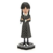  Hlavový třepačník Bobble-Head Wednesday Addams o výšce 21 cm