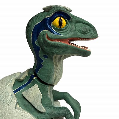 Jurassic World Premium Motion Statue Blue Raptor Hatchling 19 cm