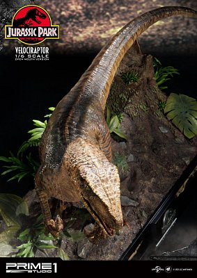Socha Jurského parku 1/6 Velociraptor 41 cm