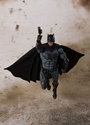 Justice League S.H. Figuarts Action Figure Batman 15 cm