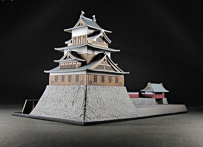 Laid-Back Camp PVC Statue Rin Shima & Takashima Castle Special Edition Set