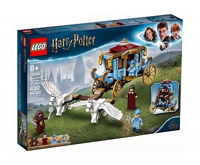 LEGO® Harry Potter&trade; - Beauxbatons\' Carriage: Arrival at Hogwarts&trade;