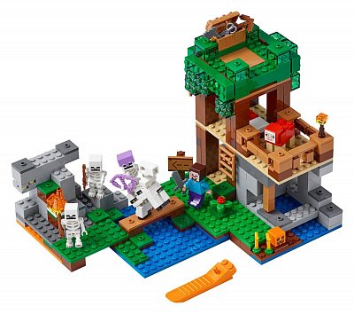 LEGO® Minecraft&trade; The Skeleton Attack
