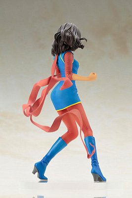 Marvel Bishoujo PVC Statue 1/7 Ms. Marvel (Kamala Khan) 19 cm --- DAMAGED PACKAGING