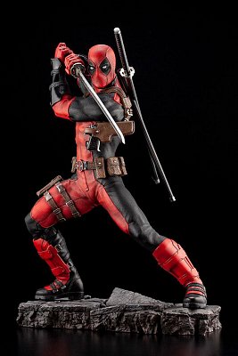 Marvel Fine Art Statue 1/6 Deadpool 30 cm