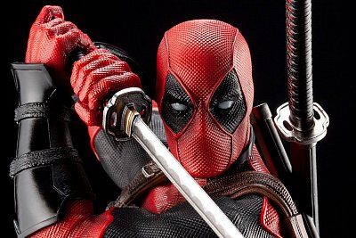 Marvel Fine Art Statue 1/6 Deadpool 30 cm