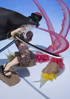 One Piece FiguartsZERO PVC Statue Shanks (Sovereign Haki) 18 cm --- DAMAGED PACKAGING