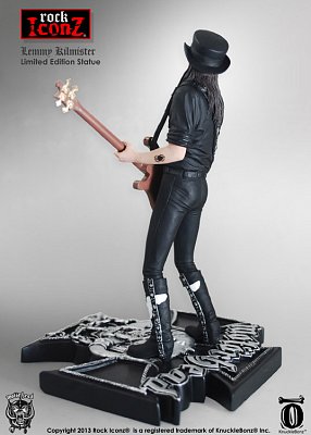 Socha rockové ikony Lemmy Kilmister (Motörhead)