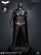 The Dark Knight Statue 1/3 Batman Deluxe Edition 68 cm - Vážně poškozený obal