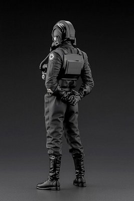 Star Wars Episode IV ARTFX+ Statue 1/10 Tie Fighter Pilot 18 cm