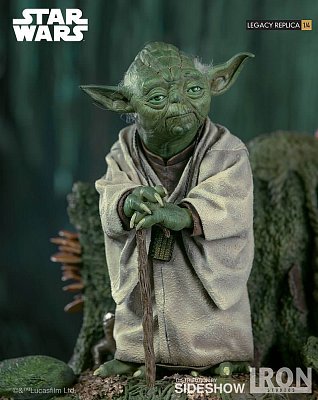Star Wars Episode V Legacy Replica Statue 1/4 Yoda 30 cm --- DAMAGED PACKAGING