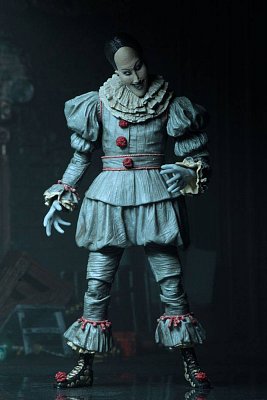 Stephen King\'s It 2017 Action Figure Ultimate Pennywise (Dancing Clown) 18 cm