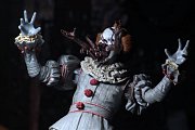 Stephen King\'s It 2017 Action Figure Ultimate Pennywise (Dancing Clown) 18 cm