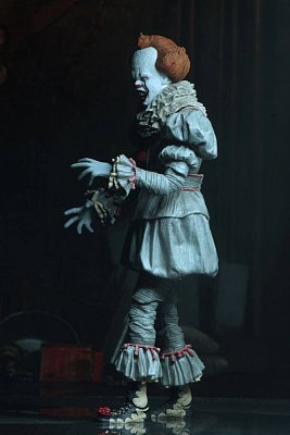 Stephen King\'s It 2017 Action Figure Ultimate Pennywise (Dancing Clown) 18 cm