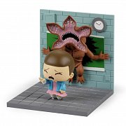 Stranger Things Diorama Eleven vs Demogorgon Lootcrate Exclusive 13 x 14 cm