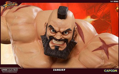 Street Fighter V Statue 1/4 Zangief 69 cm --- DAMAGED PACKAGING