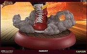 Street Fighter V Statue 1/4 Zangief 69 cm --- DAMAGED PACKAGING