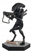 The Alien & Predator Figurine Collection Jeri the Synthetic (Aliens: Stronghold) 13 cm