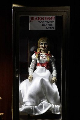 The Conjuring Universe Action Figure Ultimate Annabelle (Annabelle 3) 15 cm