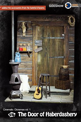 The Hateful Eight Cinematic Diorama 1/6 The Door of Haberdashery 46 cm