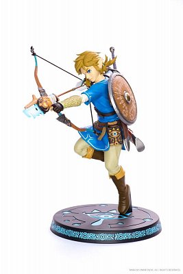 The Legend of Zelda Breath of the Wild PVC Statue Link 25 cm --- DAMAGED PACKAGING