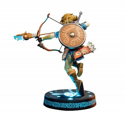 The Legend of Zelda Breath of the Wild PVC Statue Link Collector\'s Edition 25 cm --- DAMAGED PACKAGING