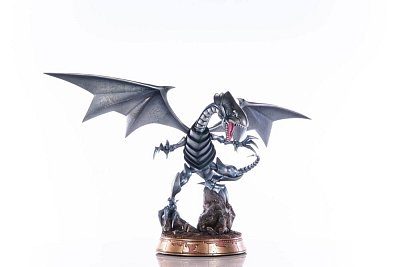 Yu-Gi-Oh! PVC socha Blue-Eyes White Dragon Silver Edition 35 cm