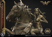 Socha Wonder Woman Wonder Woman na koni zlaté provedení 138 cm