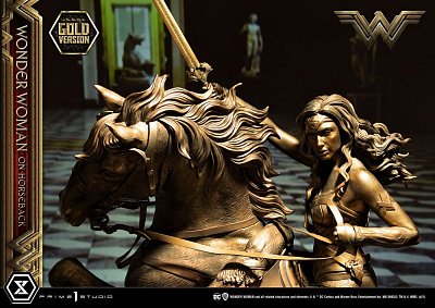 Socha Wonder Woman Wonder Woman na koni zlaté provedení 138 cm